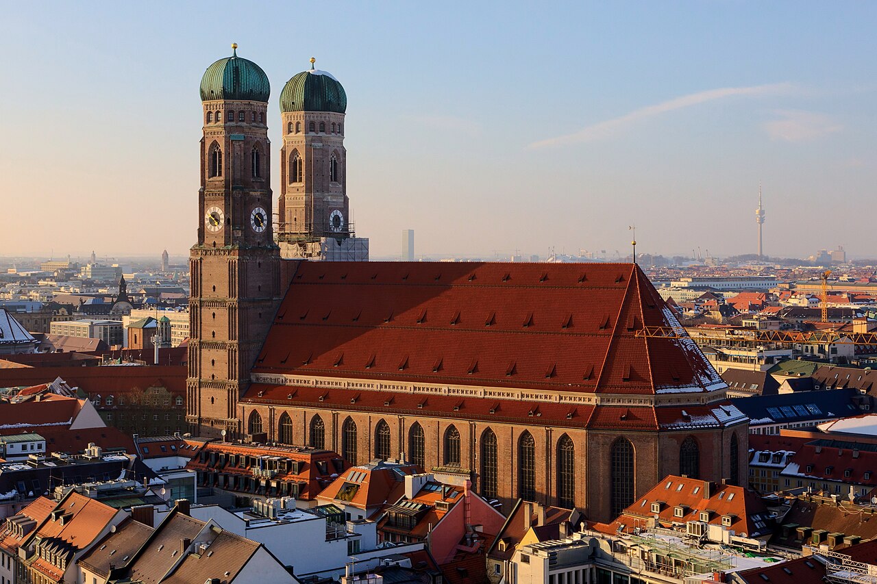 Munich Frauenkirche , March 2013